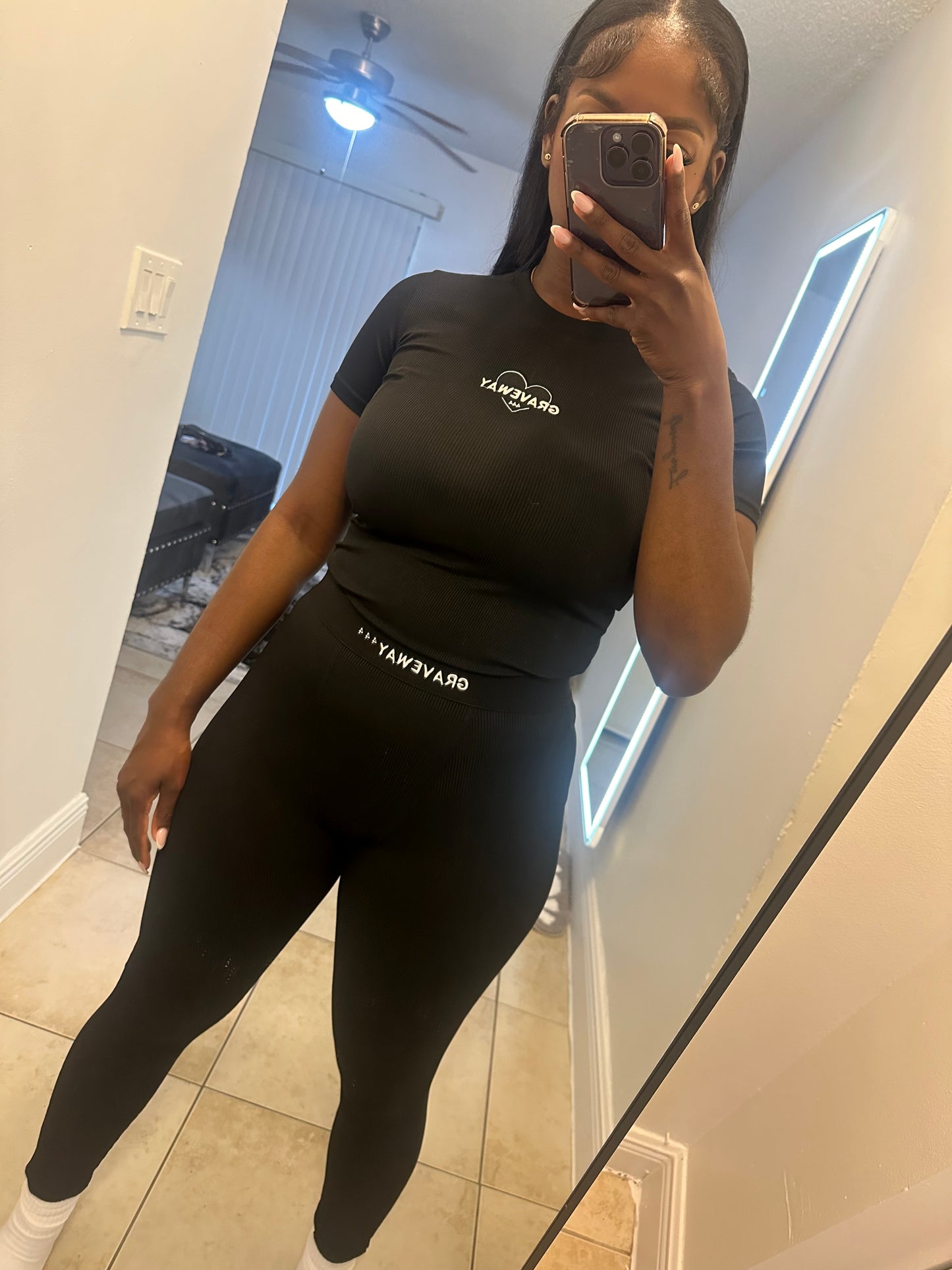 Graveway 444 Women’s Two Piece Long Set
